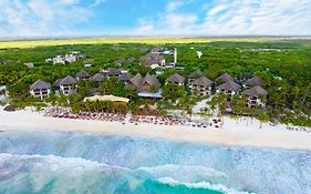 Hotel Cabanas Los Lirios Tulum